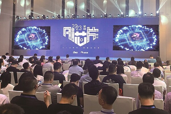 比特币站稳关键支撑位，蓄势待发的新一轮牛市信号